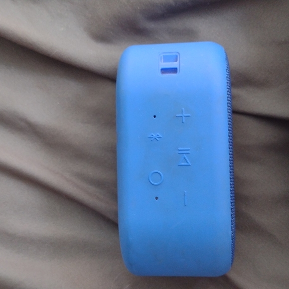 Speaker - Picture 2 of 2